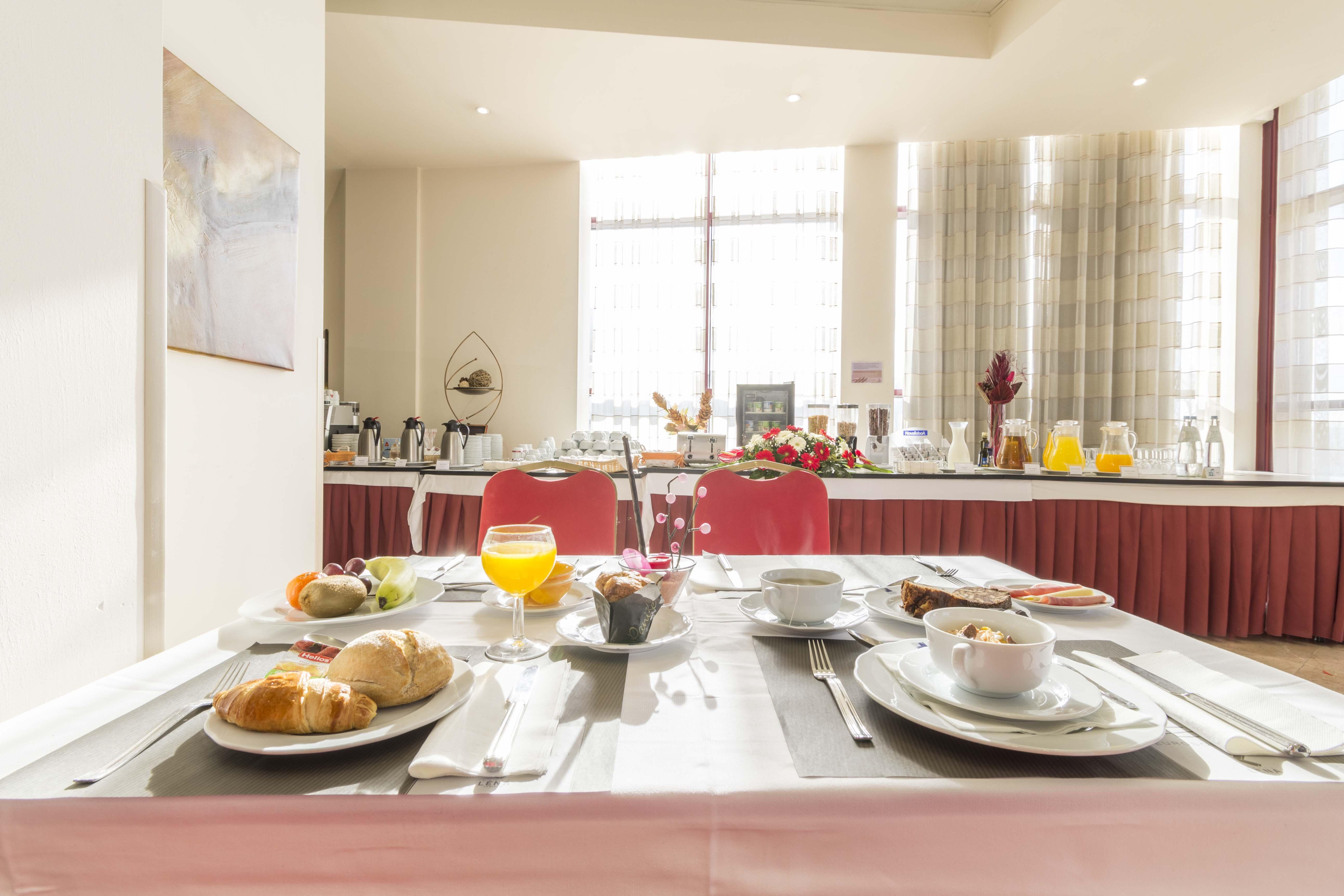 Hotel Eurosol אלקאננה מראה חיצוני תמונה