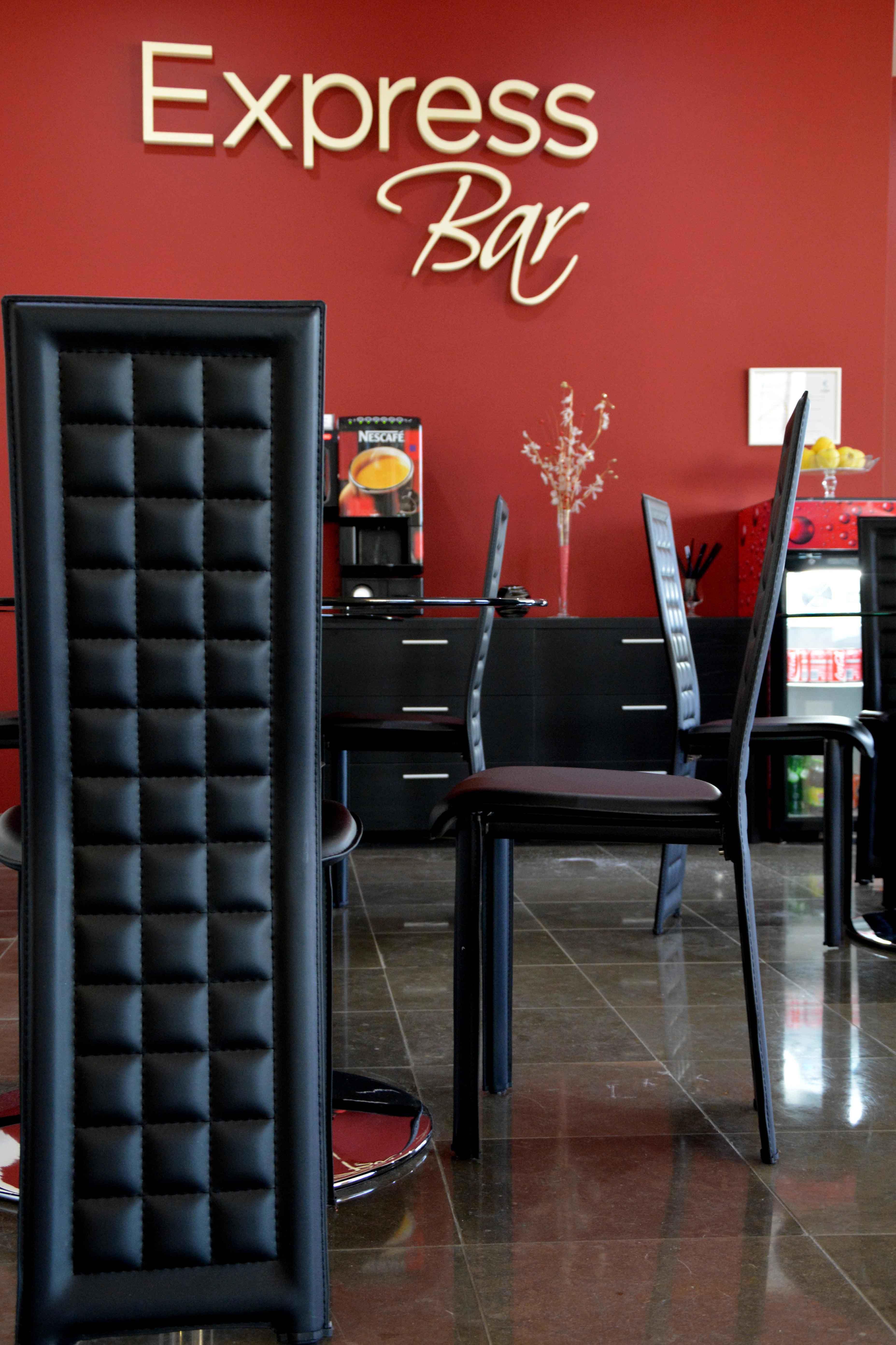 Hotel Eurosol אלקאננה מראה חיצוני תמונה