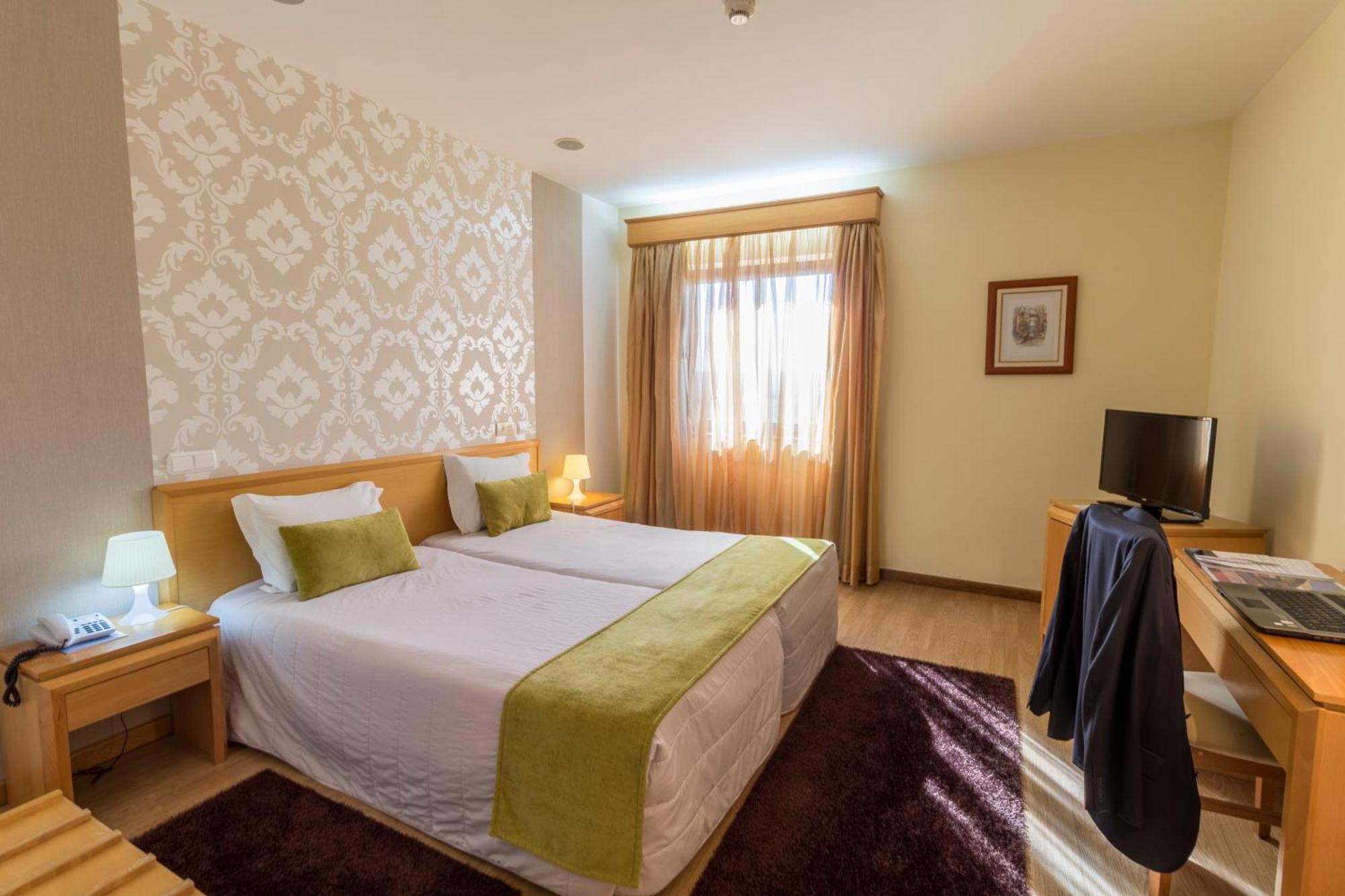 Hotel Eurosol אלקאננה מראה חיצוני תמונה
