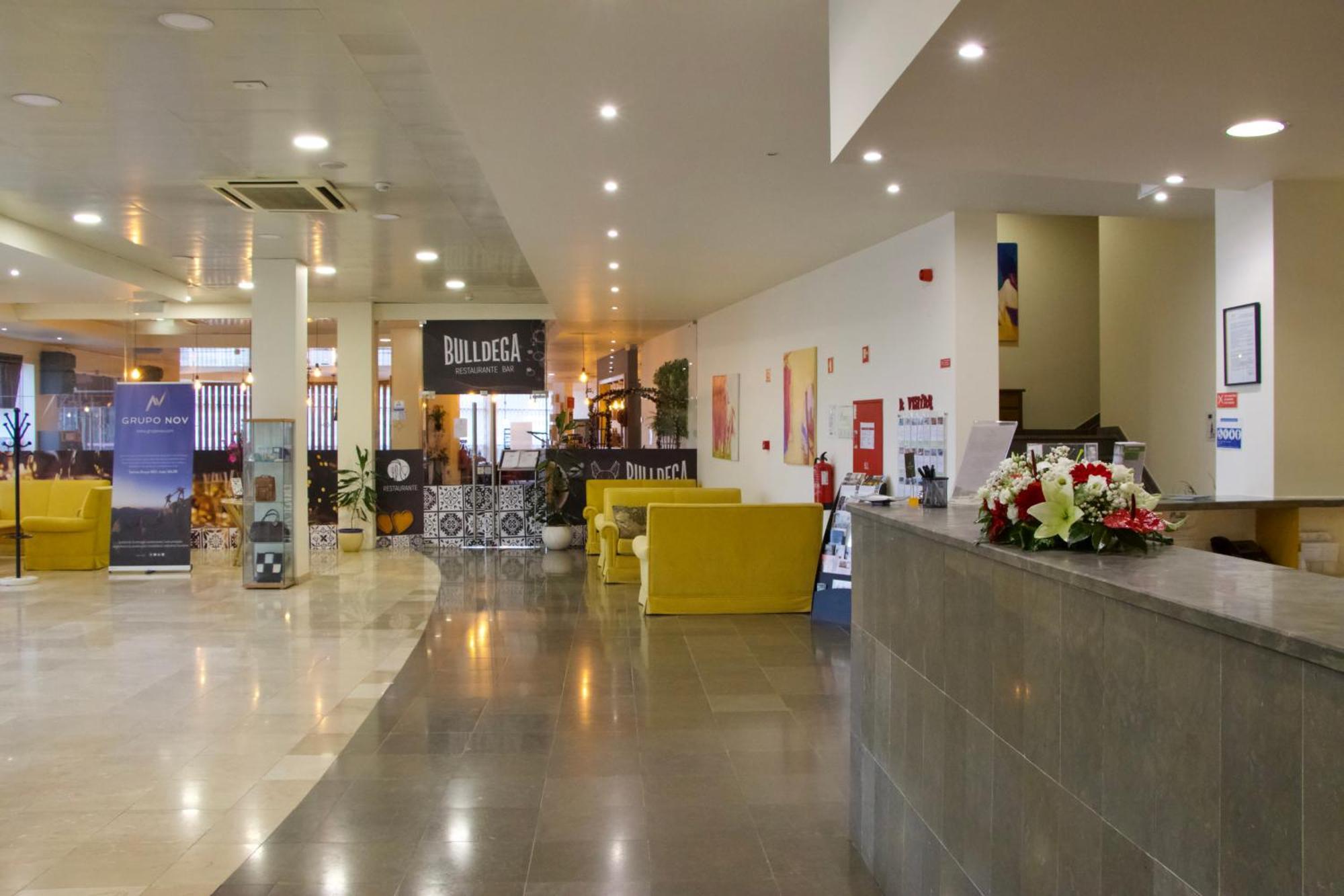 Hotel Eurosol אלקאננה מראה חיצוני תמונה