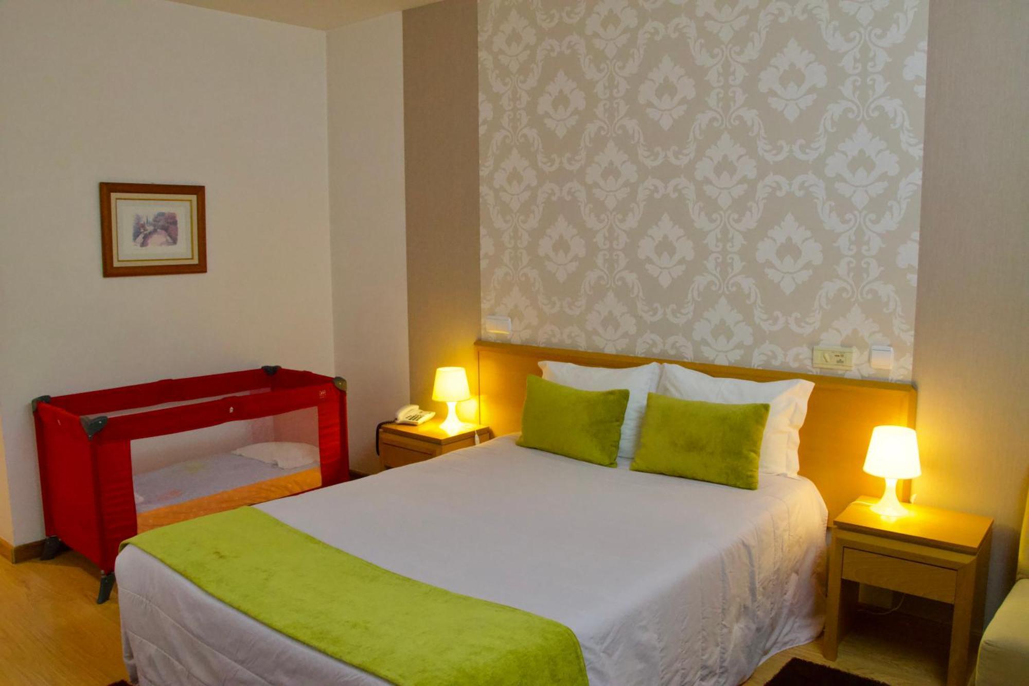 Hotel Eurosol אלקאננה מראה חיצוני תמונה