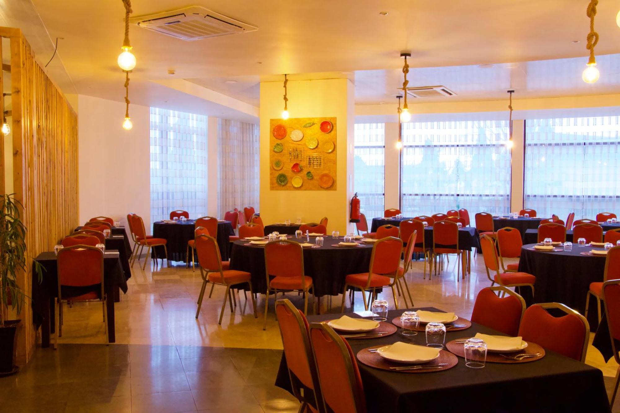 Hotel Eurosol אלקאננה מראה חיצוני תמונה