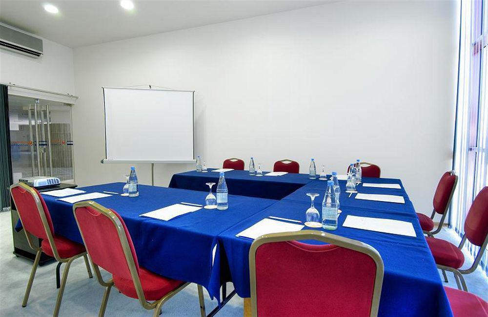 Hotel Eurosol אלקאננה מראה חיצוני תמונה