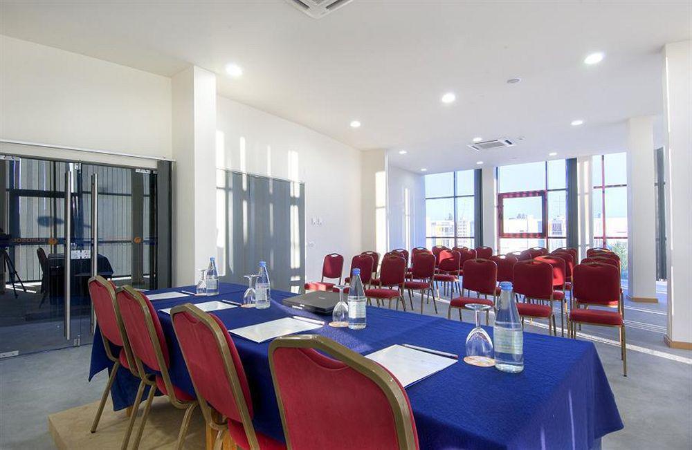 Hotel Eurosol אלקאננה מראה חיצוני תמונה
